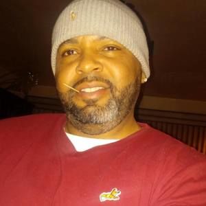 Meet your Posher, Ellis